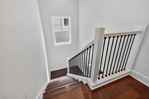 Casa en venta en Saint Petersburg, Florida, 5 dormitorios, 244.33 m2 № 1899790 - foto 21