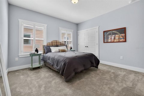 Casa en venta en Saint Petersburg, Florida, 5 dormitorios, 244.33 m2 № 1899790 - foto 30