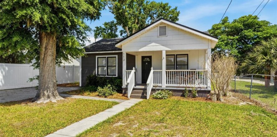 Casa en Winter Haven, Florida 4 dormitorios, 129.32 m2 № 2381267
