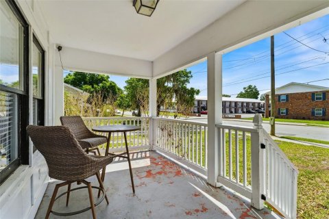Casa en venta en Winter Haven, Florida, 4 dormitorios, 129.32 m2 № 2381267 - foto 3