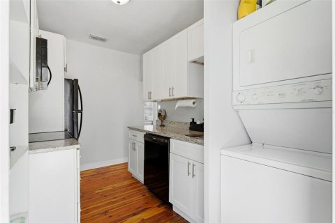 Casa en venta en Winter Haven, Florida, 4 dormitorios, 129.32 m2 № 2381267 - foto 16