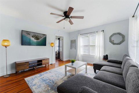 Casa en venta en Winter Haven, Florida, 4 dormitorios, 129.32 m2 № 2381267 - foto 6