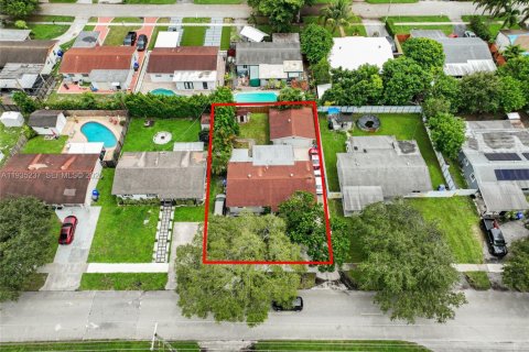Casa en venta en Hollywood, Florida, 3 dormitorios, 128.58 m2 № 1996158 - foto 29