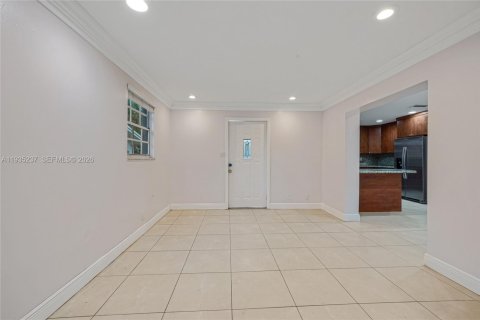 Casa en venta en Hollywood, Florida, 3 dormitorios, 128.58 m2 № 1996158 - foto 17