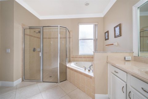 House in BELLALAGO in Kissimmee, Florida 4 bedrooms, 282.14 sq.m. № 1885190 - photo 20