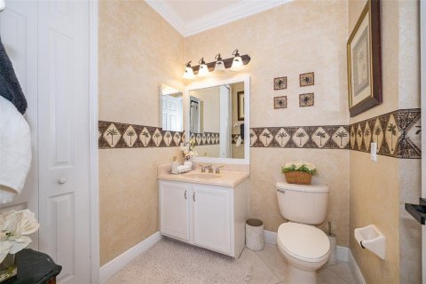 House in BELLALAGO in Kissimmee, Florida 4 bedrooms, 282.14 sq.m. № 1885190 - photo 17
