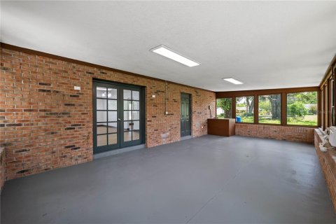 House in Lutz, Florida 5 bedrooms, 272.2 sq.m. № 1819230 - photo 11