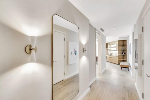 Copropriété à vendre à Fort Lauderdale, Floride: 2 chambres, 121.52 m2 № 2253133 - photo 11
