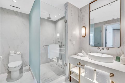 Copropriété à vendre à Fort Lauderdale, Floride: 2 chambres, 121.52 m2 № 2253133 - photo 26