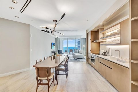 Copropriété à vendre à Fort Lauderdale, Floride: 2 chambres, 121.52 m2 № 2253133 - photo 13