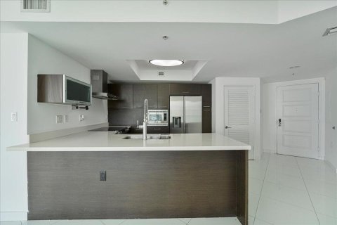 Condo in Sunny Isles Beach, Florida, 3 bedrooms  № 2147331 - photo 4