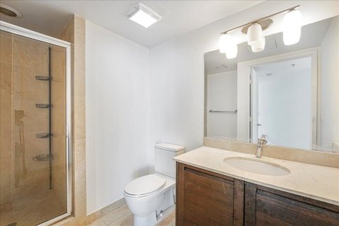 Condo in Sunny Isles Beach, Florida, 3 bedrooms  № 2147331 - photo 20