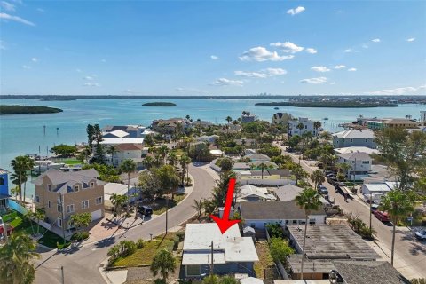 Casa en venta en Madeira Beach, Florida, 2 dormitorios, 96.99 m2 № 2142456 - foto 5