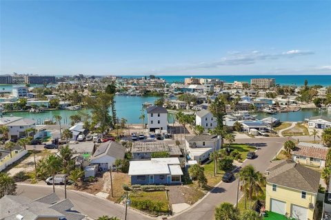 Casa en venta en Madeira Beach, Florida, 2 dormitorios, 96.99 m2 № 2142456 - foto 6