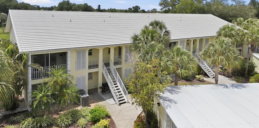 Condominio en Venice, Florida, 2 dormitorios  № 2214849