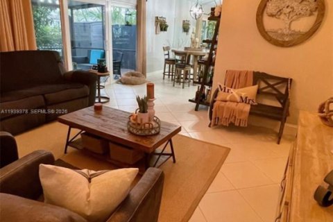 House in Boca Raton, Florida 3 bedrooms, 105.17 sq.m. № 1997402 - photo 26