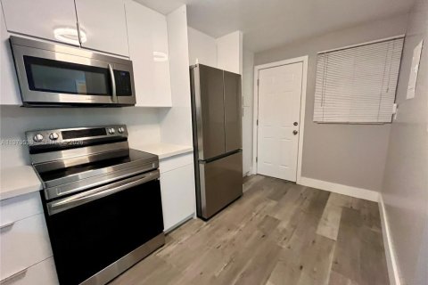 Купить кондоминиум в Майами, Флорида 2 спальни, 96.25м2, № 2050395 - фото 6