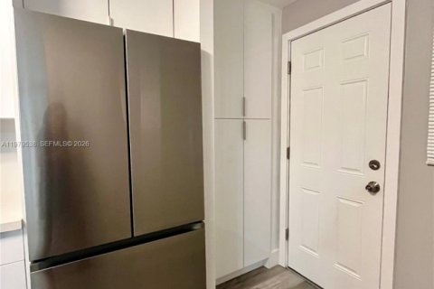 Купить кондоминиум в Майами, Флорида 2 спальни, 96.25м2, № 2050395 - фото 17