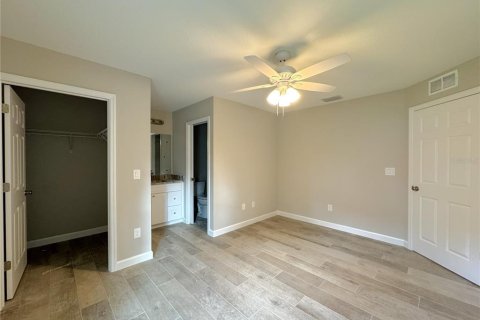 Appartement à louer à Floral City, Floride: 2 chambres, 86.4 m2 № 2358132 - photo 9