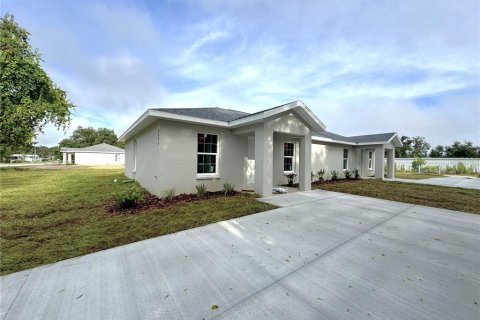Appartement à Floral City, Floride 2 chambres, 86.4 m2 № 2358132