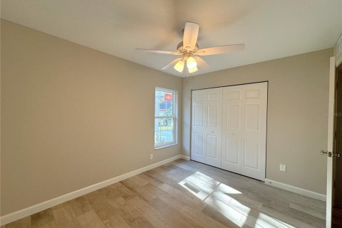 Appartement à louer à Floral City, Floride: 2 chambres, 86.4 m2 № 2358132 - photo 6