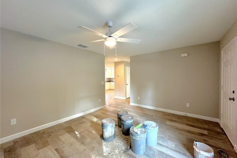 Appartement à louer à Floral City, Floride: 2 chambres, 86.4 m2 № 2358132 - photo 4
