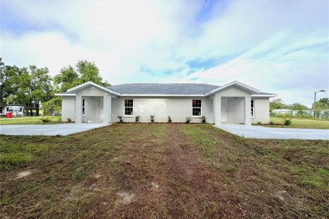 Appartement à louer à Floral City, Floride: 2 chambres, 86.4 m2 № 2358132 - photo 2