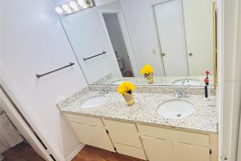 Купить виллу или дом в Тампа, Флорида 11 комнат, 214.98м2, № 1526504 - фото 16