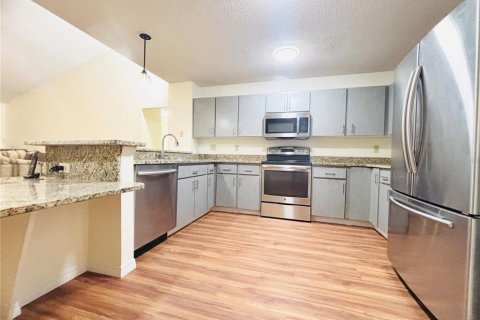 Купить виллу или дом в Тампа, Флорида 11 комнат, 214.98м2, № 1526504 - фото 4