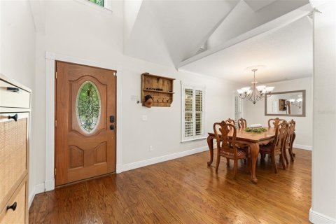 House in Apopka, Florida 5 bedrooms, 317.17 sq.m. № 1666868 - photo 18
