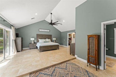 House in Apopka, Florida 5 bedrooms, 317.17 sq.m. № 1666868 - photo 10