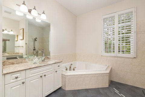 Villa ou maison à vendre à Palm Beach Gardens, Floride: 5 chambres, 353.12 m2 № 2245765 - photo 21