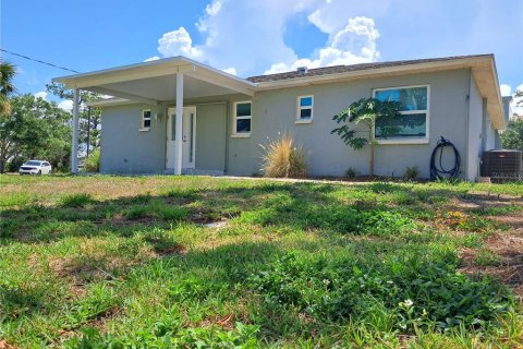 House in Sarasota, Florida 2 bedrooms, 79.62 sq.m. № 1749461 - photo 20