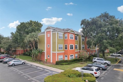 Copropriété à vendre à Tampa, Floride: 2 chambres, 105.07 m2 № 1908971 - photo 2