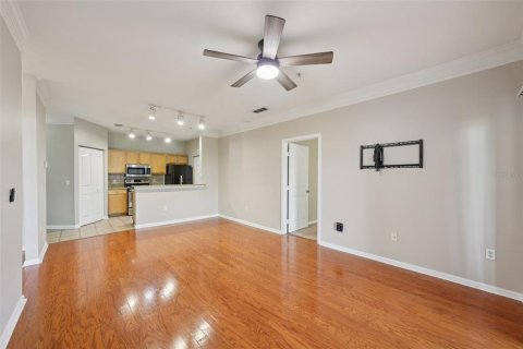 Copropriété à vendre à Tampa, Floride: 2 chambres, 105.07 m2 № 1908971 - photo 13