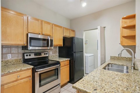 Copropriété à vendre à Tampa, Floride: 2 chambres, 105.07 m2 № 1908971 - photo 19