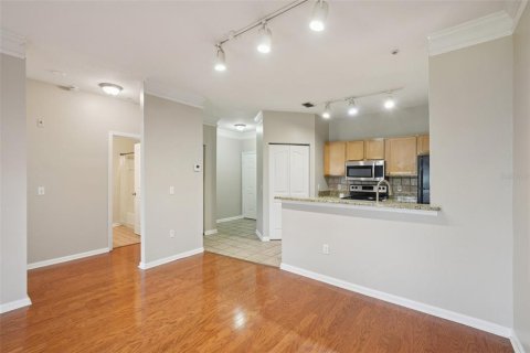 Copropriété à vendre à Tampa, Floride: 2 chambres, 105.07 m2 № 1908971 - photo 17