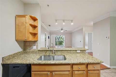 Copropriété à vendre à Tampa, Floride: 2 chambres, 105.07 m2 № 1908971 - photo 22