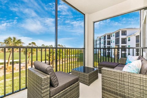Condo in Venice, Florida, 2 bedrooms in WELLEN PARK  № 1411412 - photo 12