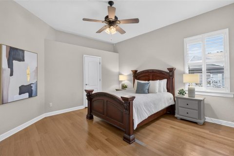 House in Lakeland, Florida 3 bedrooms, 268.58 sq.m. № 2157134 - photo 24