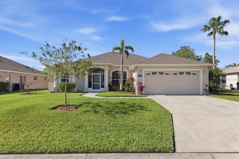 Casa en Bradenton, Florida 3 dormitorios, 167.04 m2 № 2111760