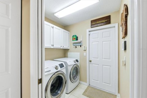 Casa en venta en Bradenton, Florida, 3 dormitorios, 167.04 m2 № 2111760 - foto 28