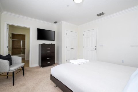 Condo in Four Corners, Florida, 3 bedrooms № 2196780 - photo 17