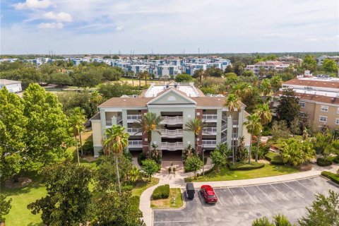 Condo in Four Corners, Florida, 3 bedrooms № 2196780 - photo 4