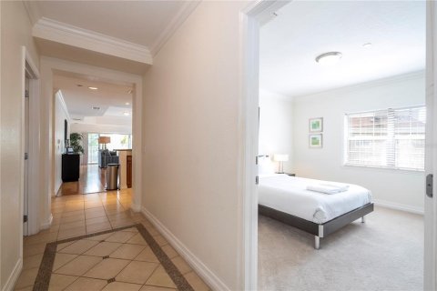 Condo in Four Corners, Florida, 3 bedrooms № 2196780 - photo 12
