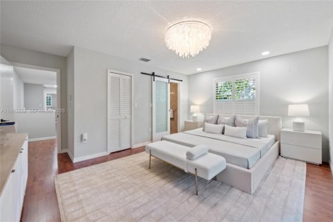 Купить таунхаус в Майами, Флорида 3 спальни, 160.72м2, № 2057227 - фото 17