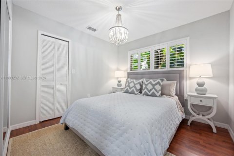 Купить таунхаус в Майами, Флорида 3 спальни, 160.72м2, № 2057227 - фото 25