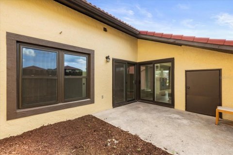 Townhouse in Kissimmee, Florida 2 bedrooms, 96.43 sq.m. № 1821142 - photo 21