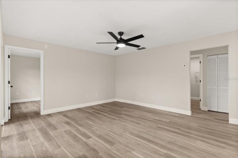 Townhouse in Kissimmee, Florida 2 bedrooms, 96.43 sq.m. № 1821142 - photo 7