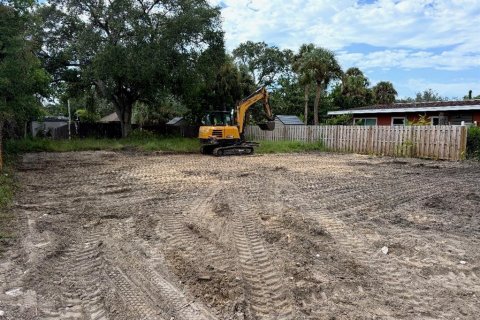 Land in Saint Petersburg, Florida № 2369599
